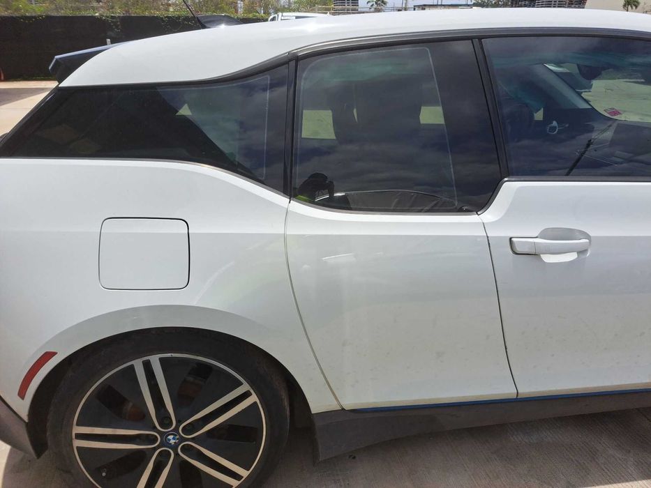 BMW I3 BEV RWD 94Ah USA Запчасти Разборка Шрот Дверь Крыло Фара Бампер