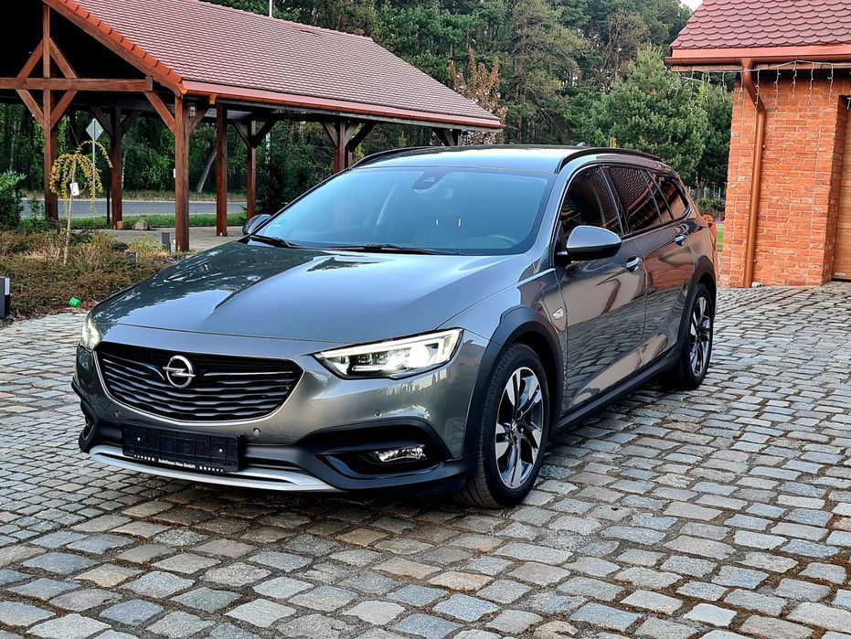 Opel Insignia 1WŁ 210KM 150TYŚ 4X4 Masażę Czujniki Kamery Radary FULL OPCJA ! IDEAŁ