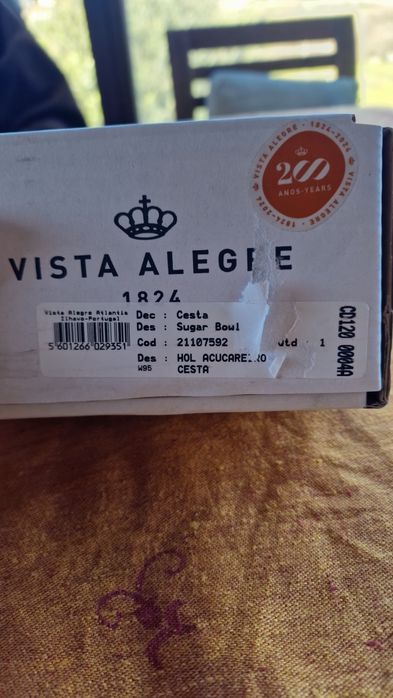 Conjunto Vista Alegre "Cesta" - 8 chávenas café+Pires + 1 açucareiro