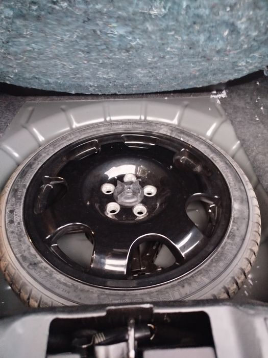 Mustang VI - koło zapasowe zapasowka dojazdowka