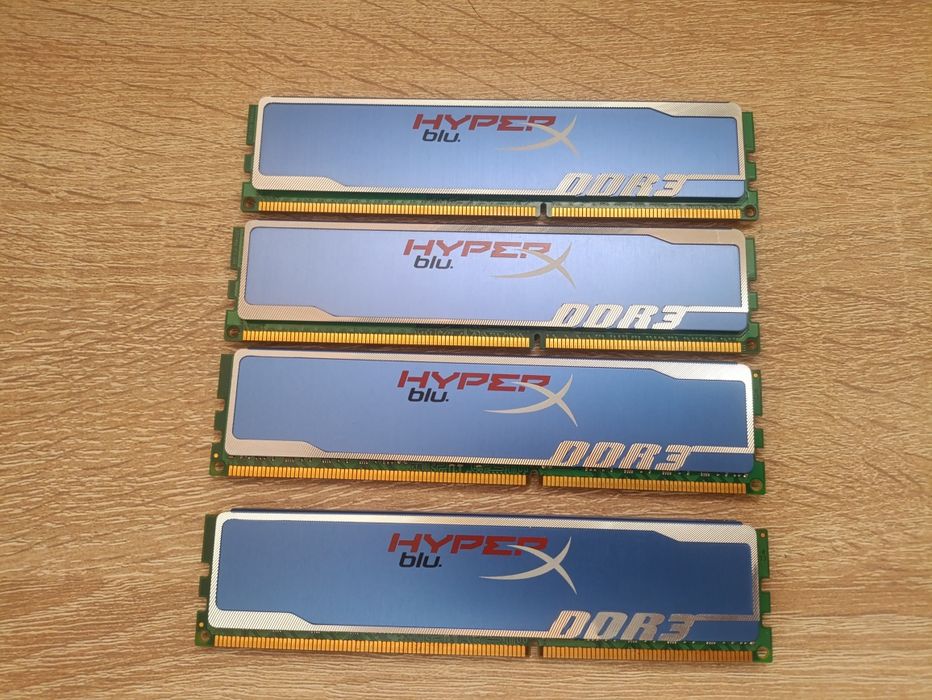 Оперативна пам'ять DDR3 8GB (4x2GB) Kingston HyperX Blu 1600MHz