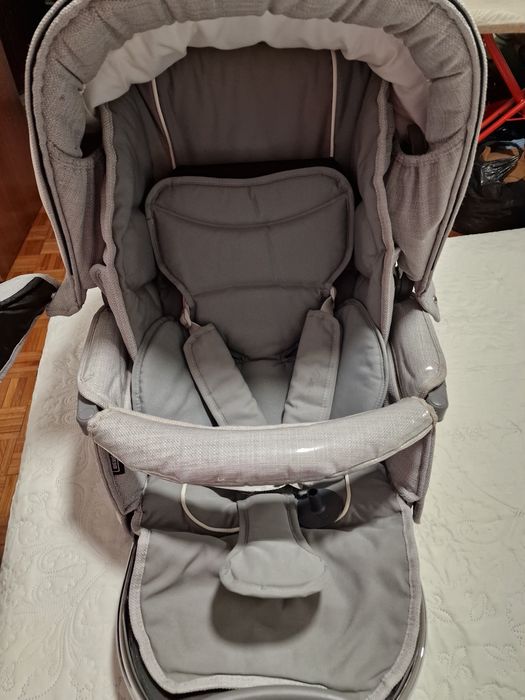 Cadeira de passeio e ovo bebêcar