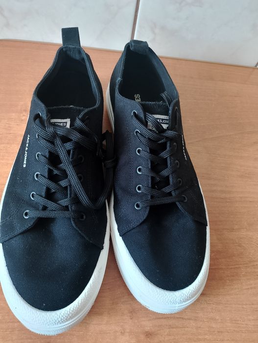 Buty sportowe męskie materiałowe Jack & Jones  rozmiar 45 wkładka 30Jo