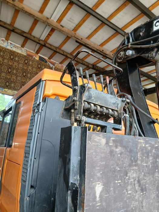 Продам Хіаб 85 кран маніпулятор