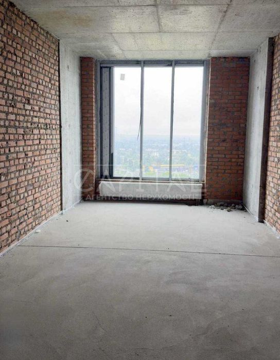 Продаж квартири на Печерську\ЖК Эдельвейс\без ремонту\85 м2\6-й поверх