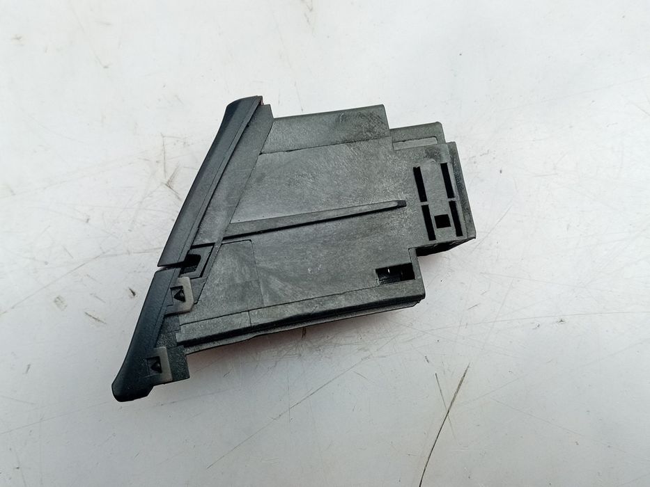 Botão / interruptor 4 piscas AUDI A4 Avant (8K5, B8)