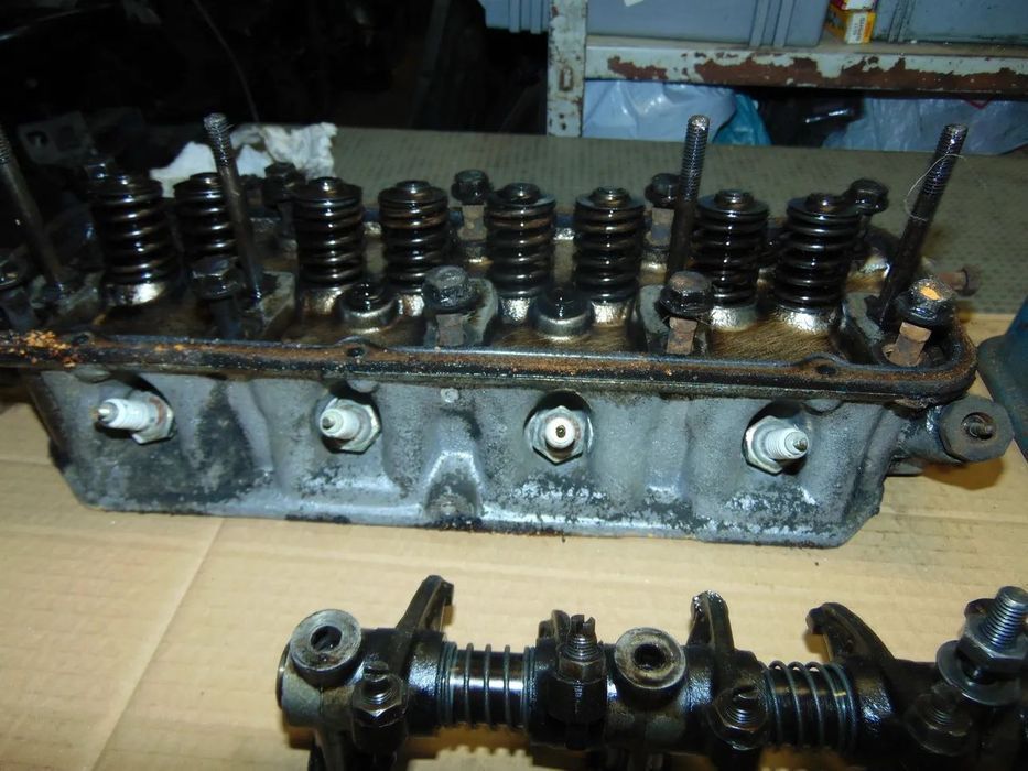 Datsun 1200 colaça /Tampa válvulas " usado em bom estado