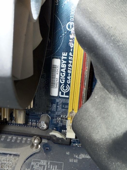 Ретро пк або компʼютер динозавр