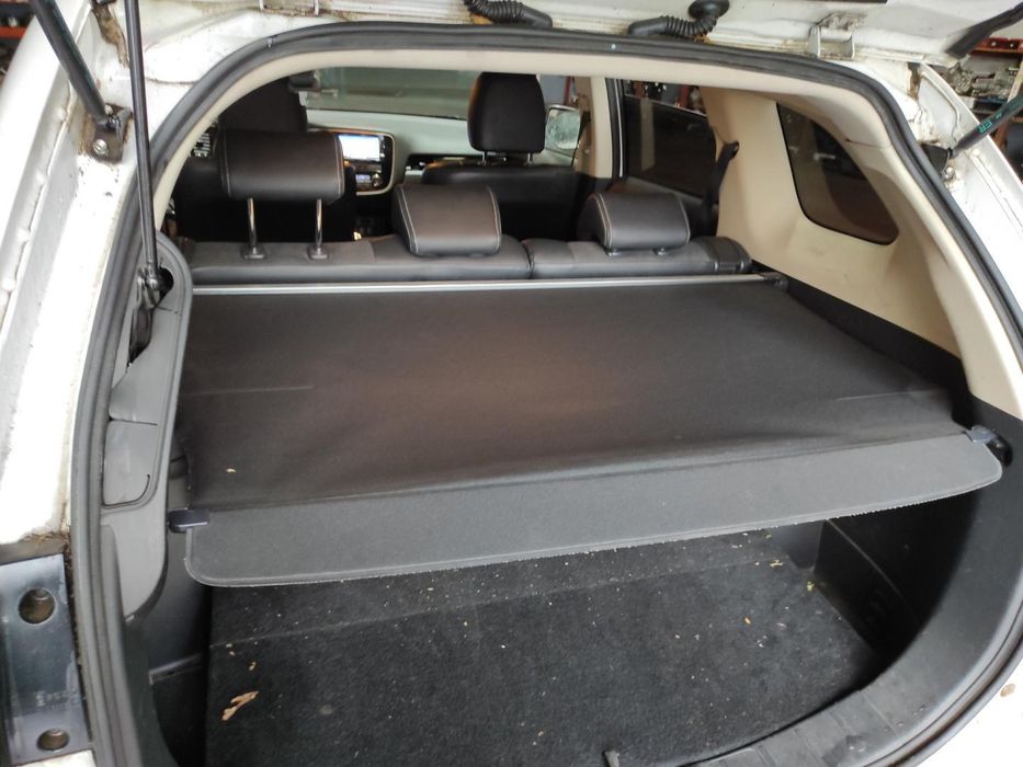 Chapeleira Da Mala Mitsubishi Outlander