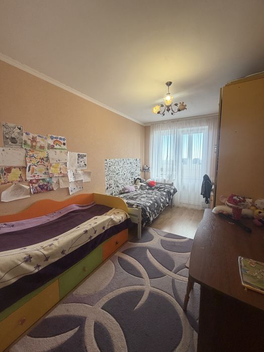 Продам 3-ком квартиру ул Победа
