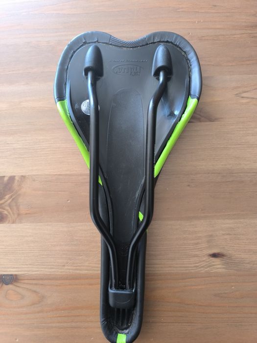 Selim Selle Itália Original de uma bicicleta Cube