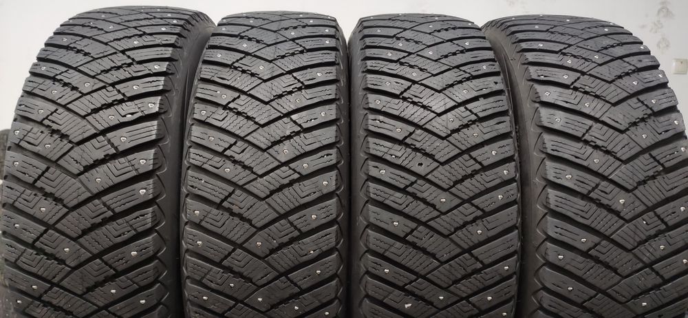 Резина R-17 215/60 100T "Good Year" Ultragrip Ace Arctic, шини