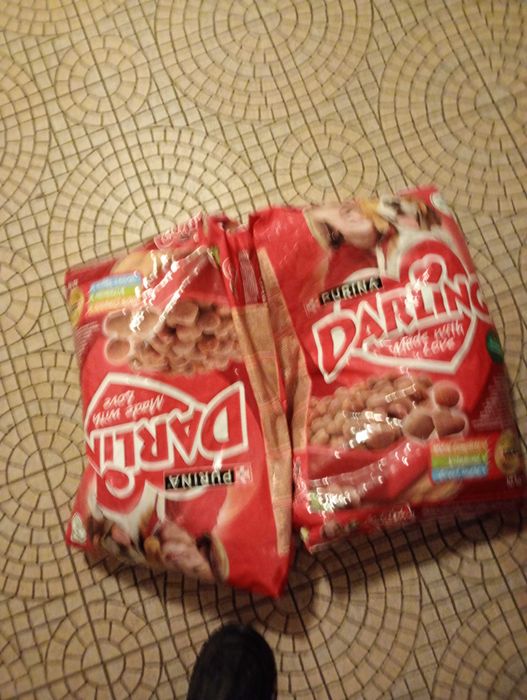 sucha karma dla psów Purina Darling.