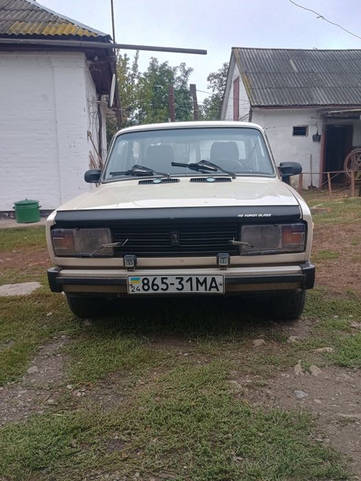 автомобіль ваз 21053