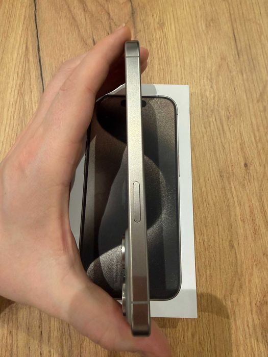 IPHONE 15 PRO 8GB / 128 GB NATURALNY TYTAN stan jak nowy! Kielce • OLX.pl