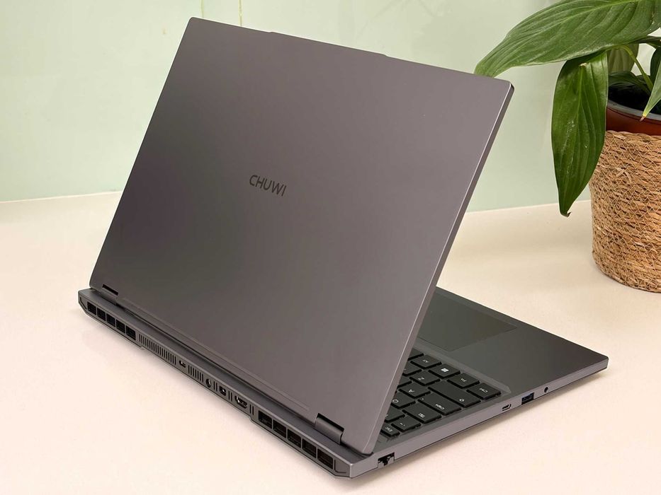 Portátil Gaming 16" RTX 5070 Ti Chuwi Gamebook