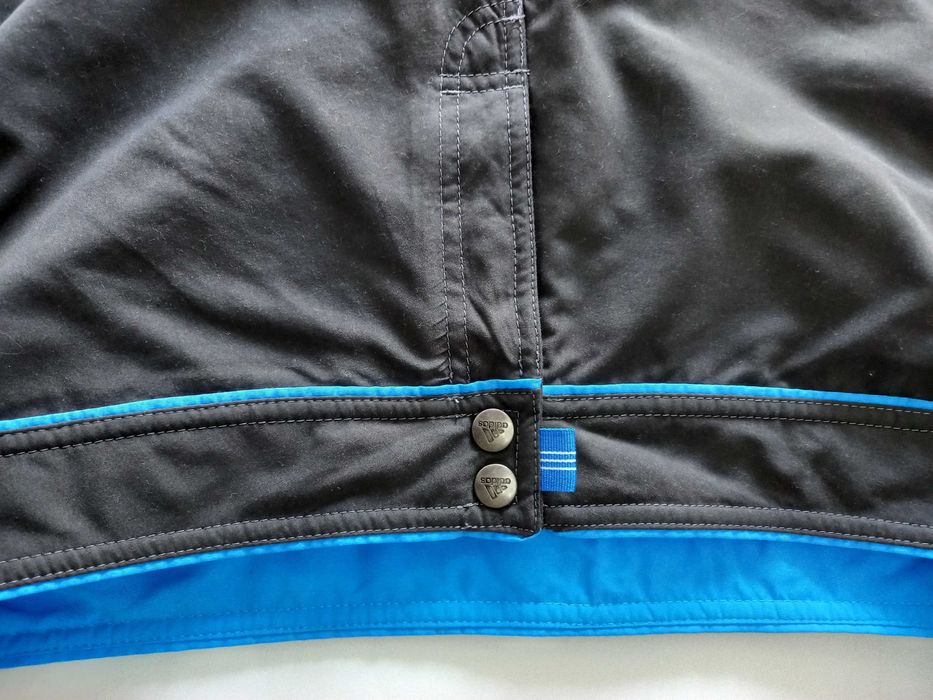 Adidas р. L - XL 48 - 50 пляжные  спортивные шорты