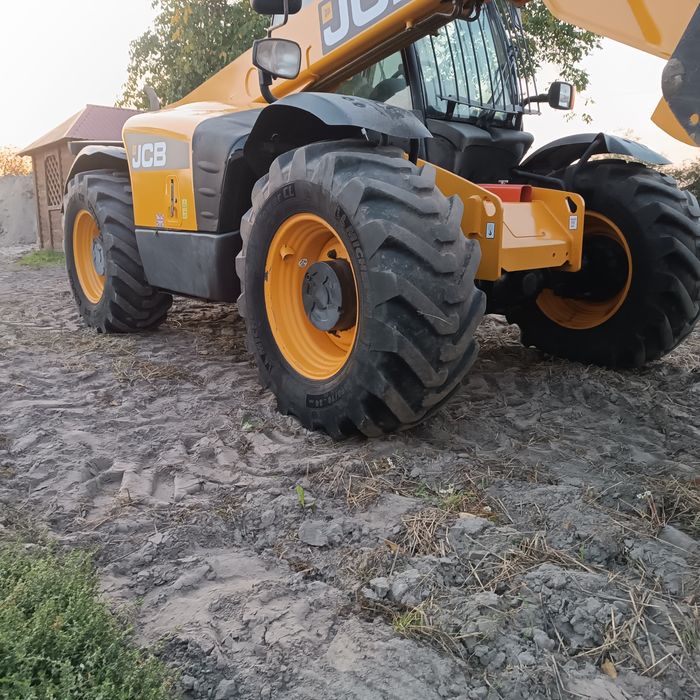 JCB 531-70,AGRI погрущик