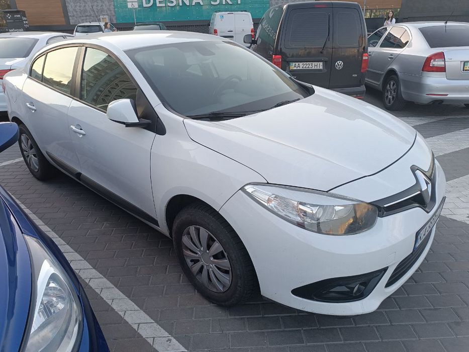 Рено Флюенс Renault Fluence