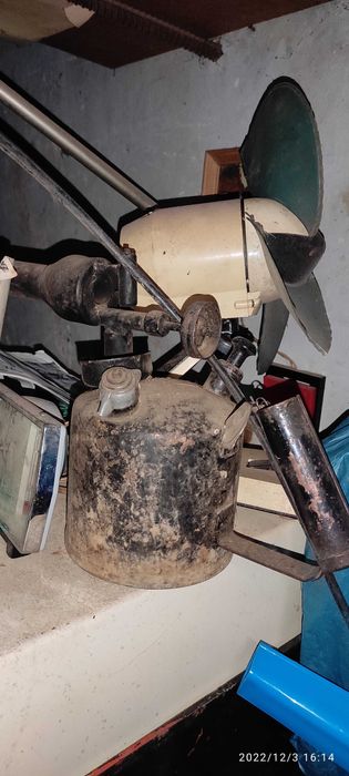 Лампа паяльная, бензиновая горелка