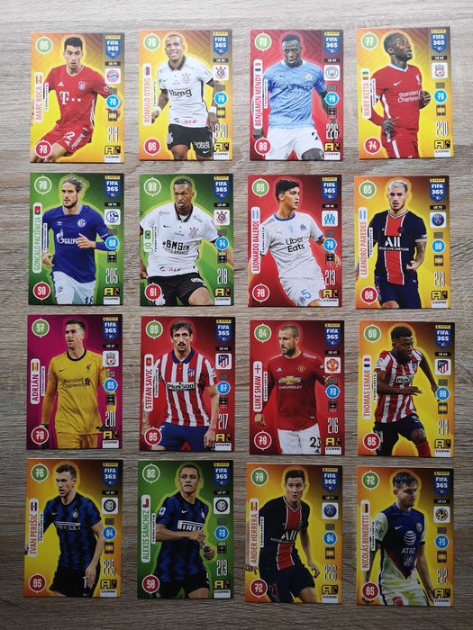Panini Adrenalyn FIFA 365