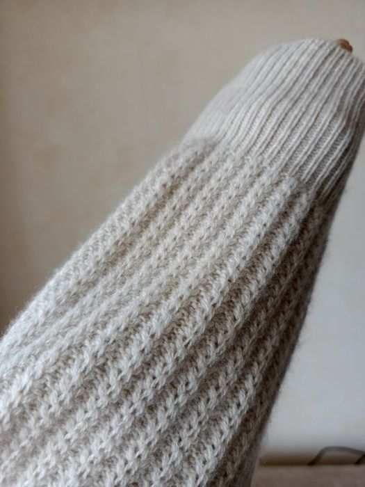 Кардиган кашемір, Allude