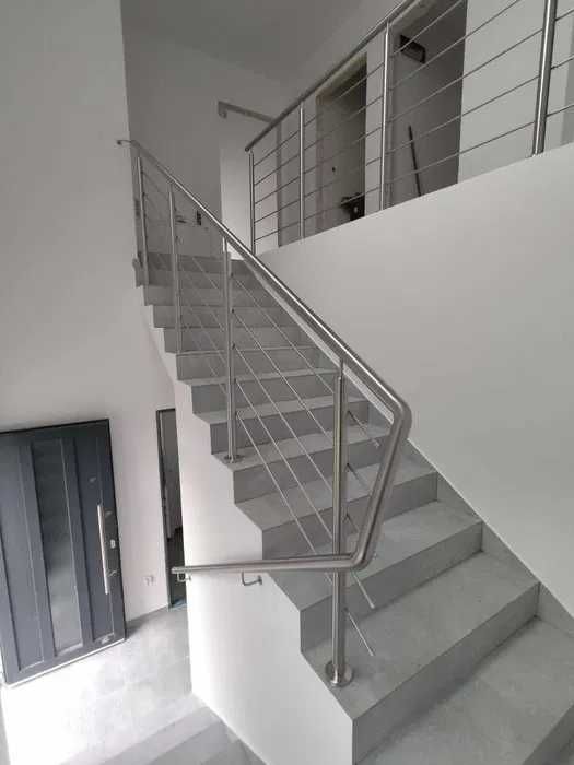 Balustrady nierdzewne podjazdy dla osób niepełnosprawnych