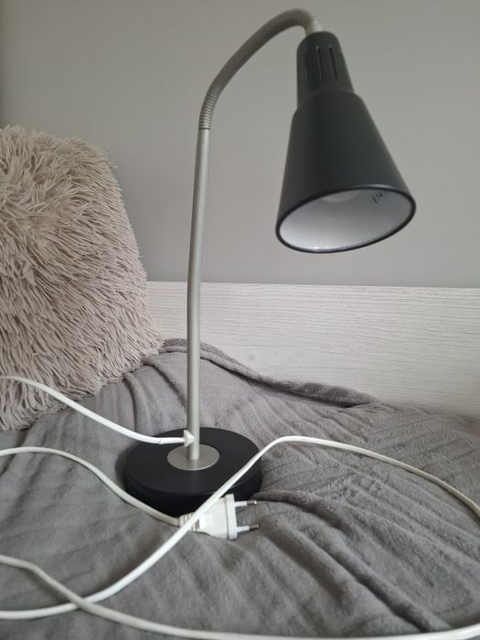IKEA KVART lampa biurkowa czarny Maks.: 7 Wat