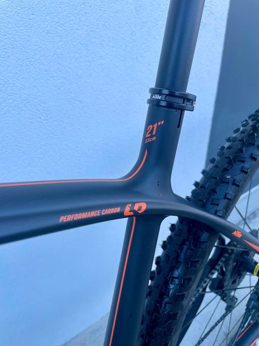 KTM Myroon Master