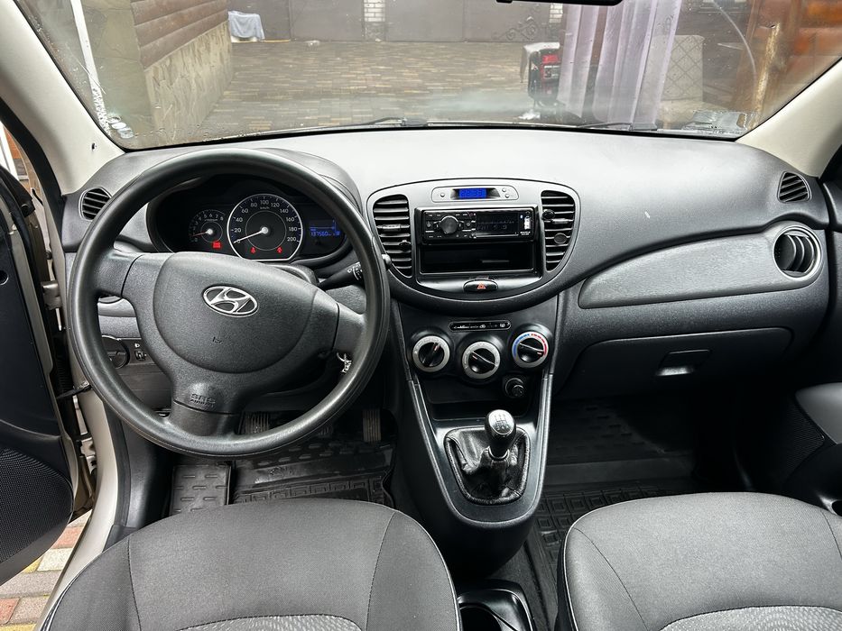 Продам авто Hyundai I10 2012