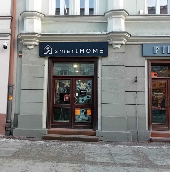 Sprzedam lokal handlowy 72 m²  w Kielcach przy głównej ul. Sienkiewicza w pobliżu dworca PKP i PKS