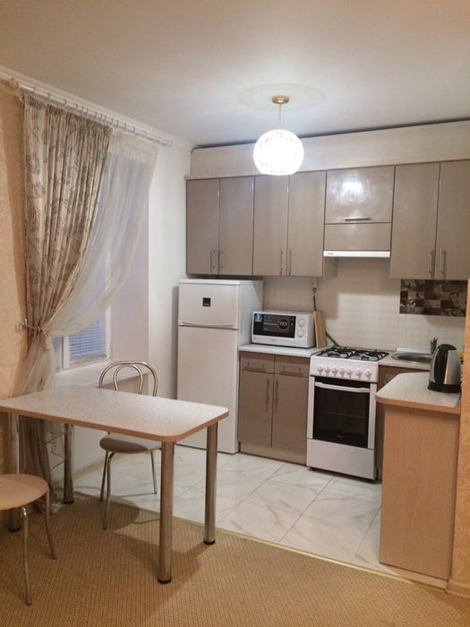 Подобово 1к.квартира на Винниченка.