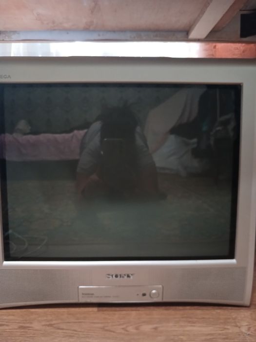 Телевизор б/у  Sony