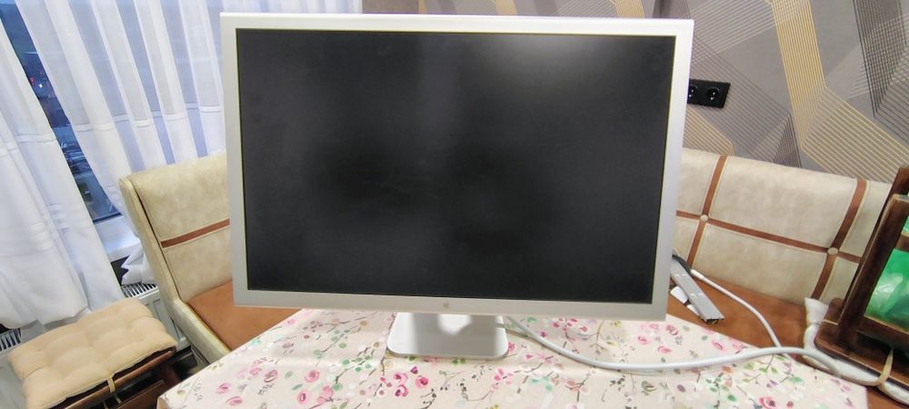 Монітор екран Apple cinema display 30