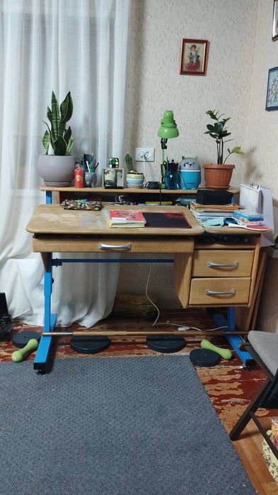 Стіл трансформер для школьника