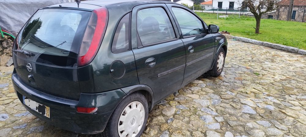 Opel Corsa C 1.0 2002 ** AVARIADO **
