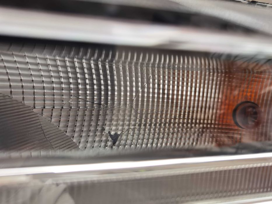 Фара ліва 4121700XKZ1DA Haval H6 F7 із блоком керування 4121380XKS00A