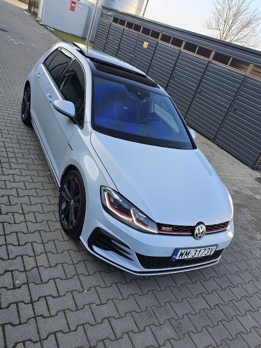 Volkswagen Golf 2.0  VII GTI 245KM Jak nowy
Bezwypadkowy   Jak nowy