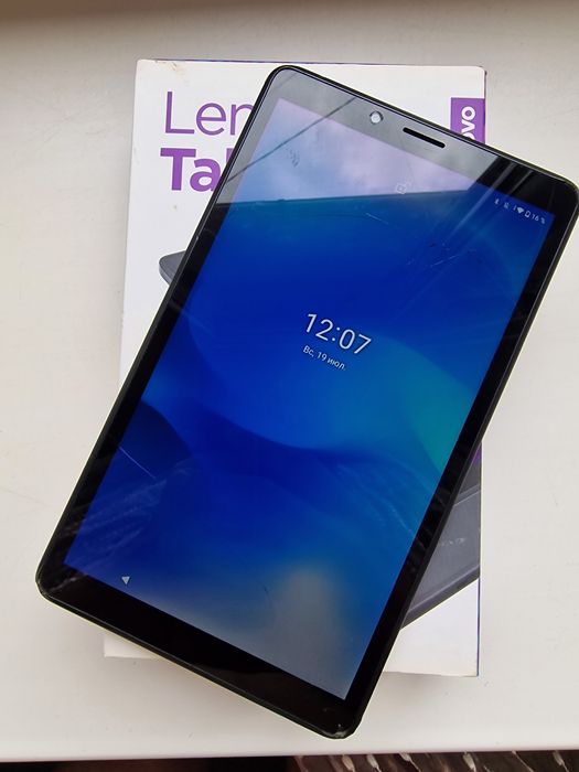 Планшет Lenovo Tab M7