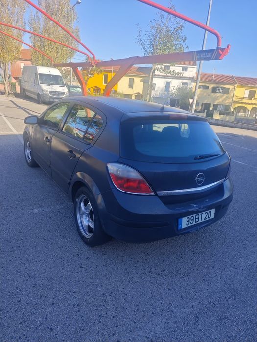 Opel Astra 1300 CDTI 2006 , 220.000 km sem inspeção