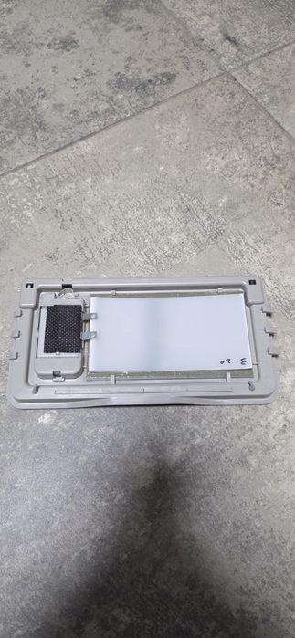 Плафон козирок колеос