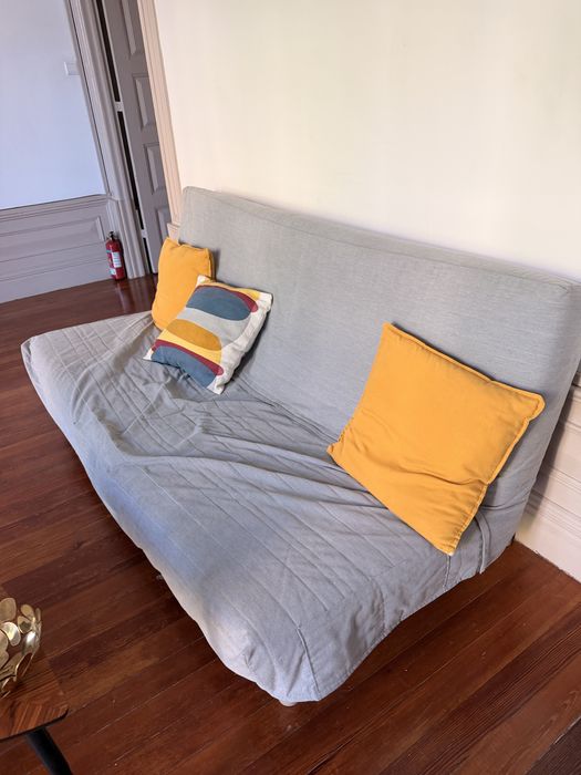 Sofa em estado razoavel