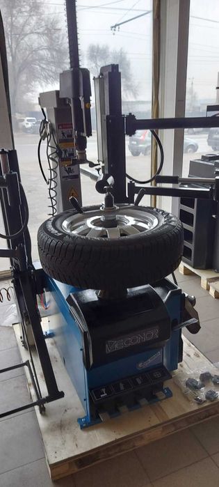 Станок шиномонтажный автомат VECONOR 28 - БЕСПЛАТНАЯ ДОСТАВКА