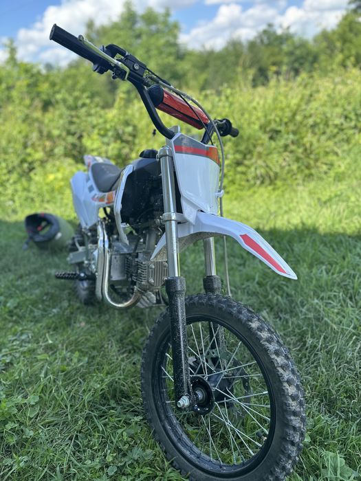 Мотоцикл Bse 110 Можливий Обмін