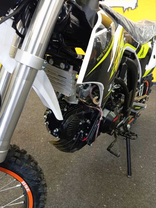 Пітбайк BSE SP04 140 ENDURO
