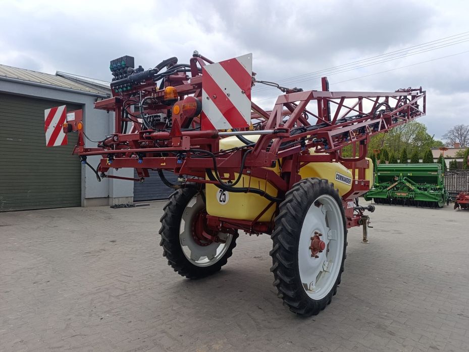 Opryskiwacz Hardi Commander 2200l 21m