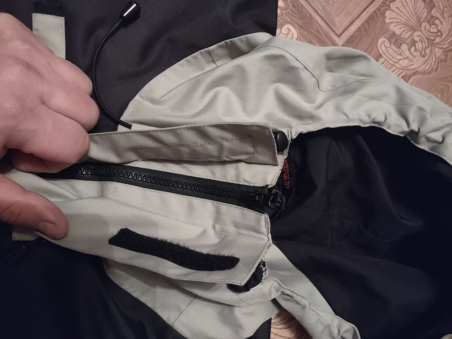 Продам куртку Рапала