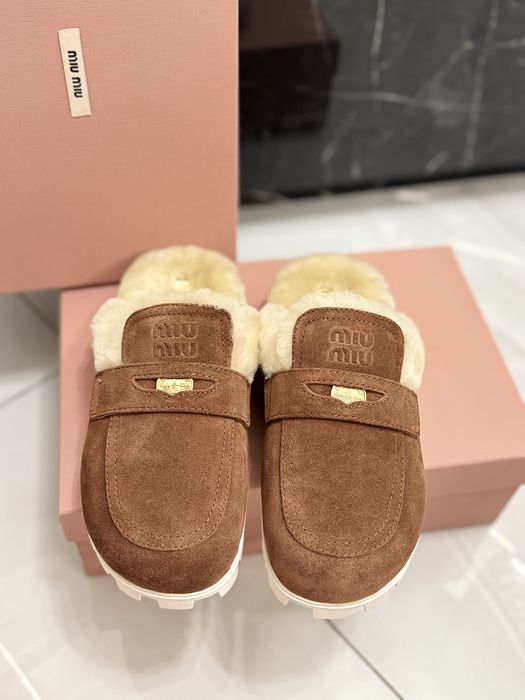 Klapki Miu Miu Brown Suede