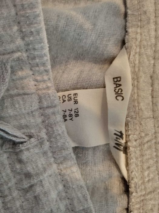 2 x spodenki H&M , rozm. 128,  BEZ Zielonych spodenek