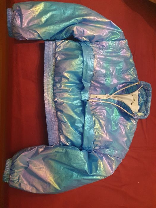 Sweat iridiscente Pull and Bear